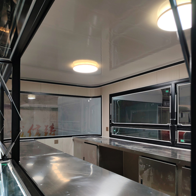 1000kg Capacity Battery Pack Powered Complete Kitchen Equipment for Mobile Catering