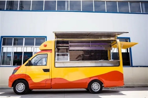 Small Hot Dog Pizza Food Cart with Customized Design and 40kms per hour Machinery