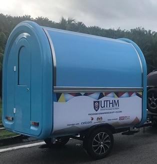 Vacuum Tyre Mobile Food Carts with Grilled Sausage Machine and Stainless Steel Design