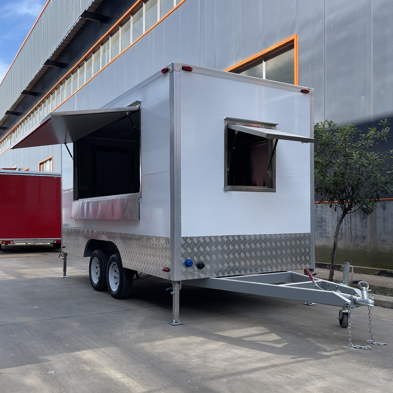 Multipurpose Mobile Square Style Fast Food Snack Alcohol Beverage Drinks Ice Cream Tow Trailer